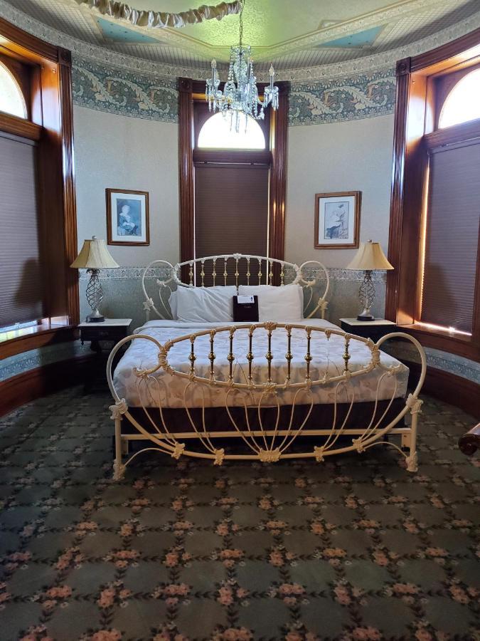 Manresa Castle Hotel Port Townsend Buitenkant foto